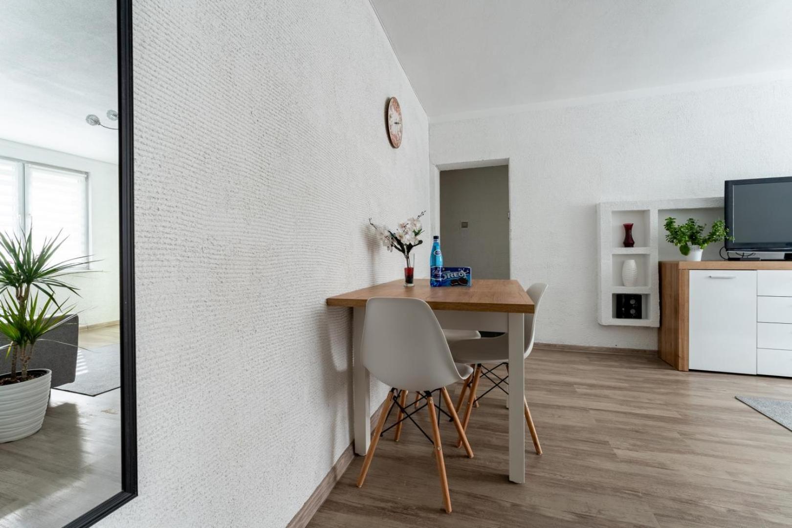 Apartament Gold - 2 Osobne Sypialnie Z Balkonem - Spaceapart Jelenia Góra Exterior foto
