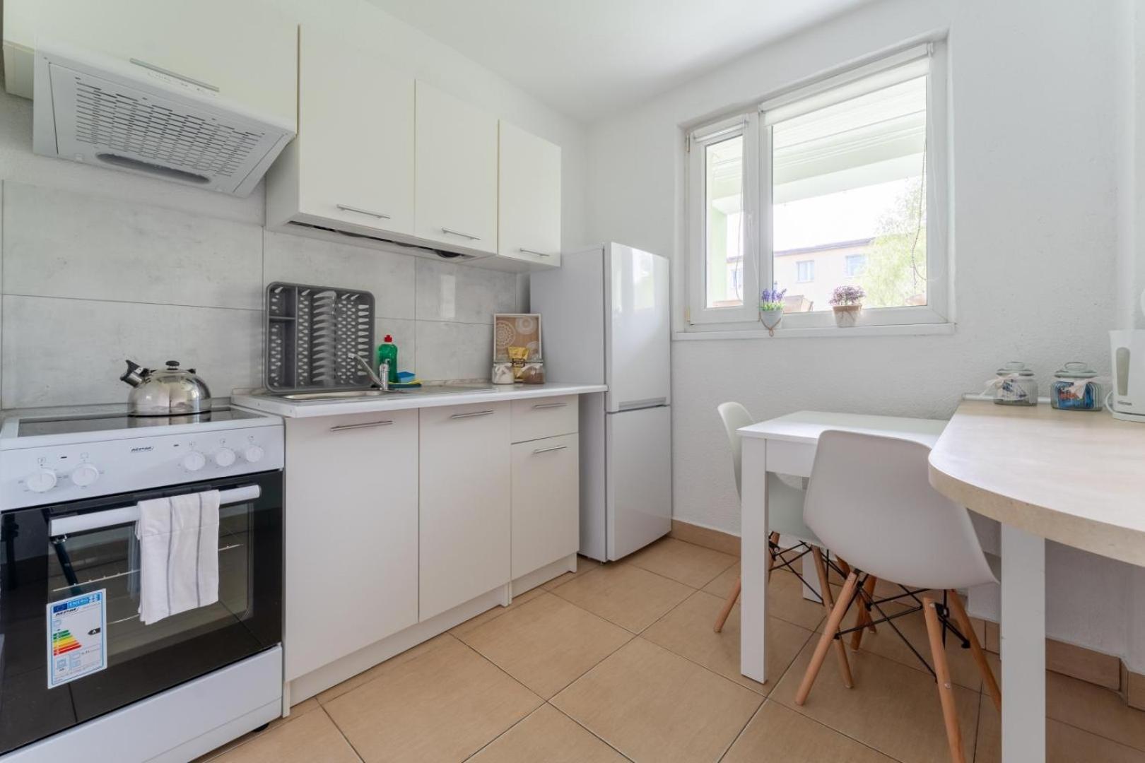 Apartament Gold - 2 Osobne Sypialnie Z Balkonem - Spaceapart Jelenia Góra Exterior foto